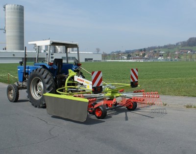 Kreiselschwader CLAAS Liner 370
