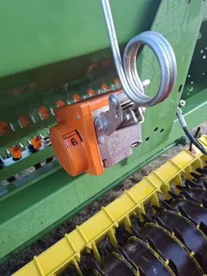 SEMOIR AMAZONE AD 302