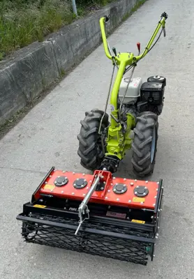Grillo 127 mit Honda Motor und Kreiselegge