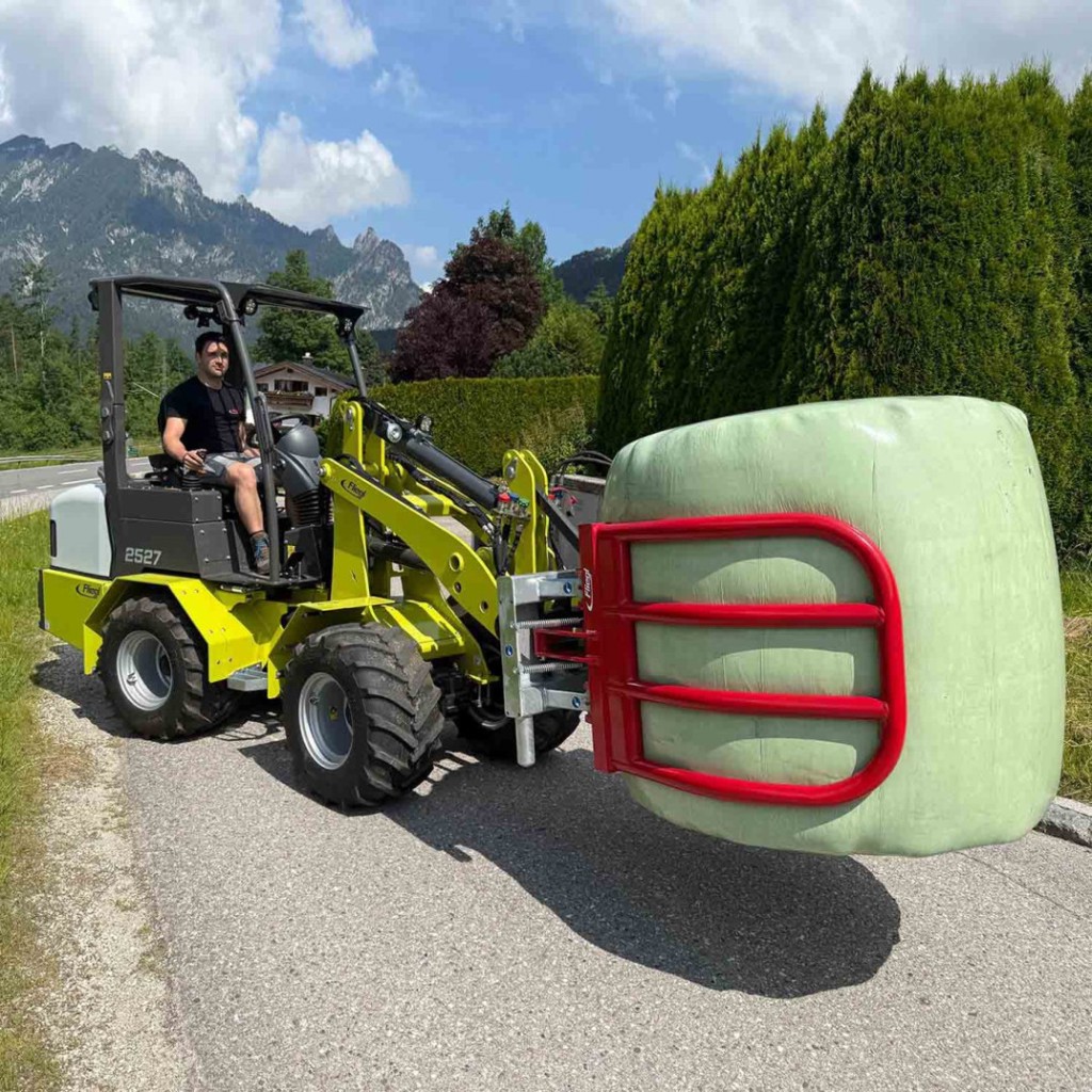 b06c5921-b118-439e-b44c-eb9205ad603f-Fliegl ProfiCombi2.jpg