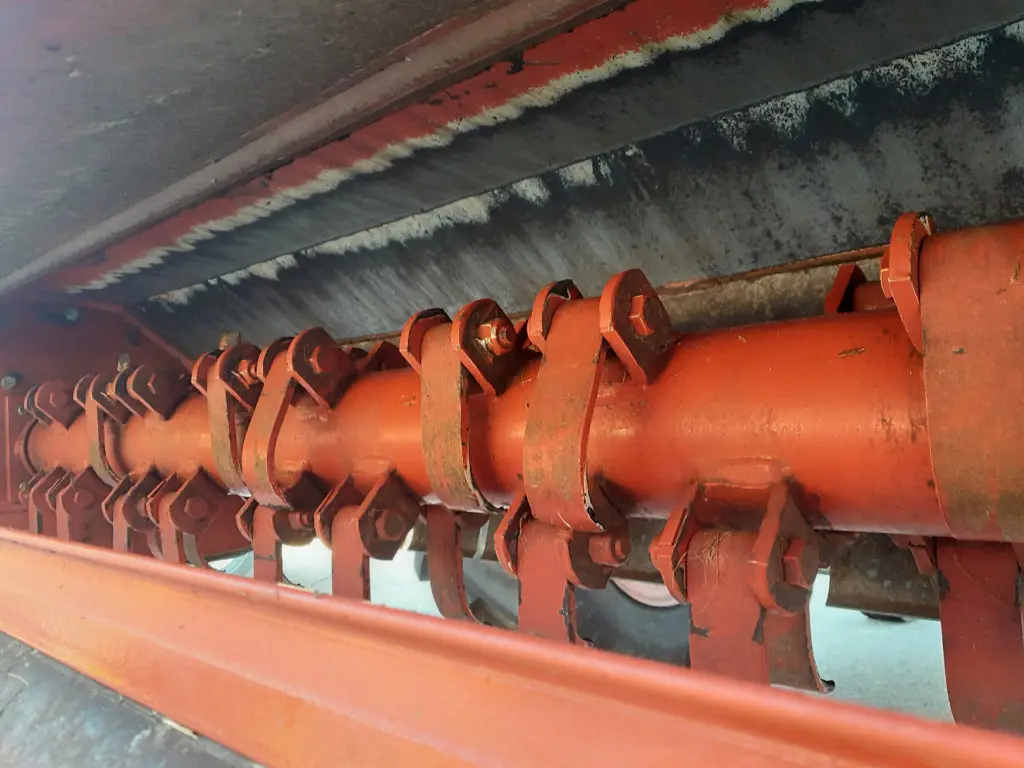 9b11ffef-41dd-4d91-b5d1-39f58ec94a13-Mulcher FM 4.jpg