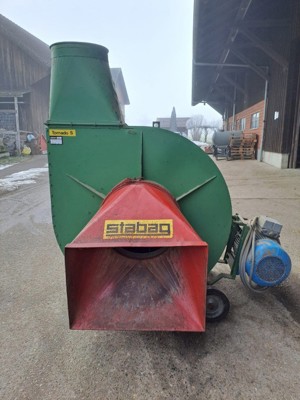 Heugebläse Stabag Tornado-S & Heuverteiler Stabag