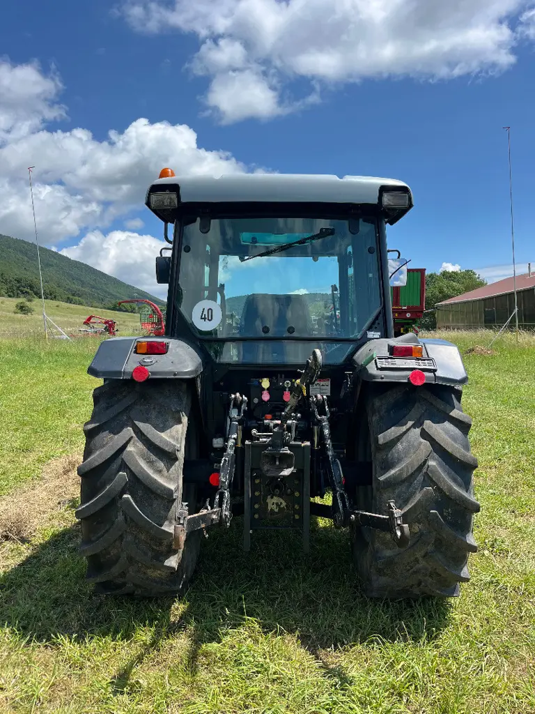 e03120c9-64ad-480b-8c57-41d3a6f01ce5-Deutz-Fahr Agroplus 80 (5).jpg