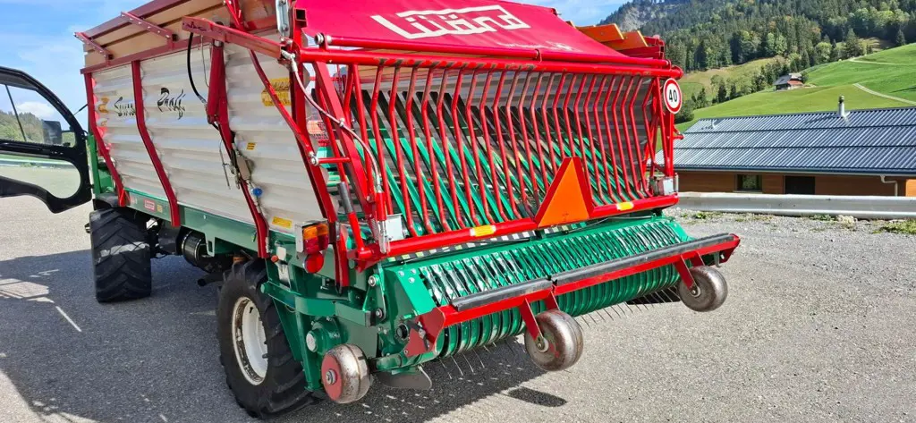 9d5057a8-e26e-40ba-b30b-fd845760edf9-Lüönd SWP 24 ex. Krügel 2 20261003_134417.jpg