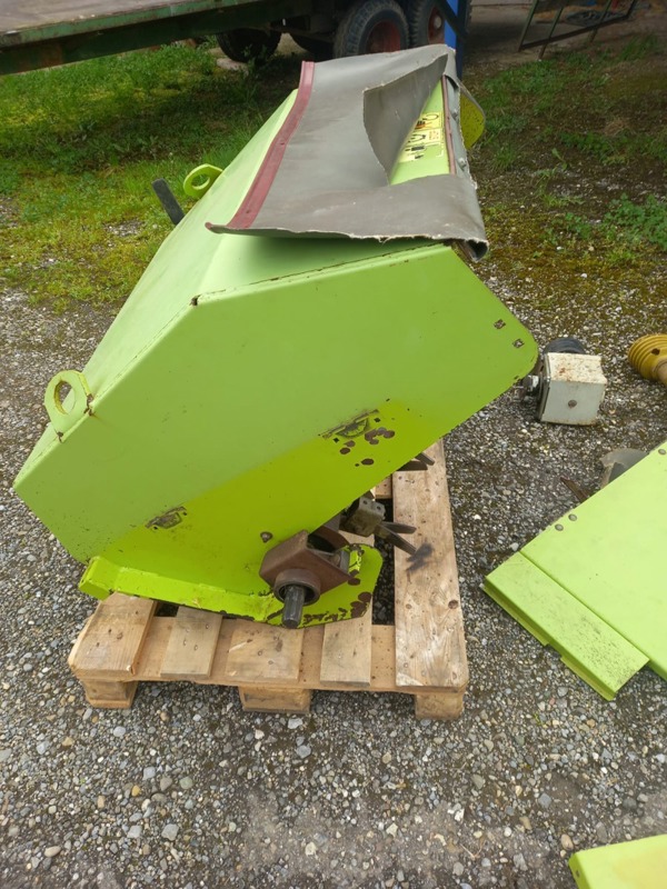 c4cba2a6-47bd-48ea-94df-7510fde92a34-Trommelmäher Claas Corte 210 4.JPG