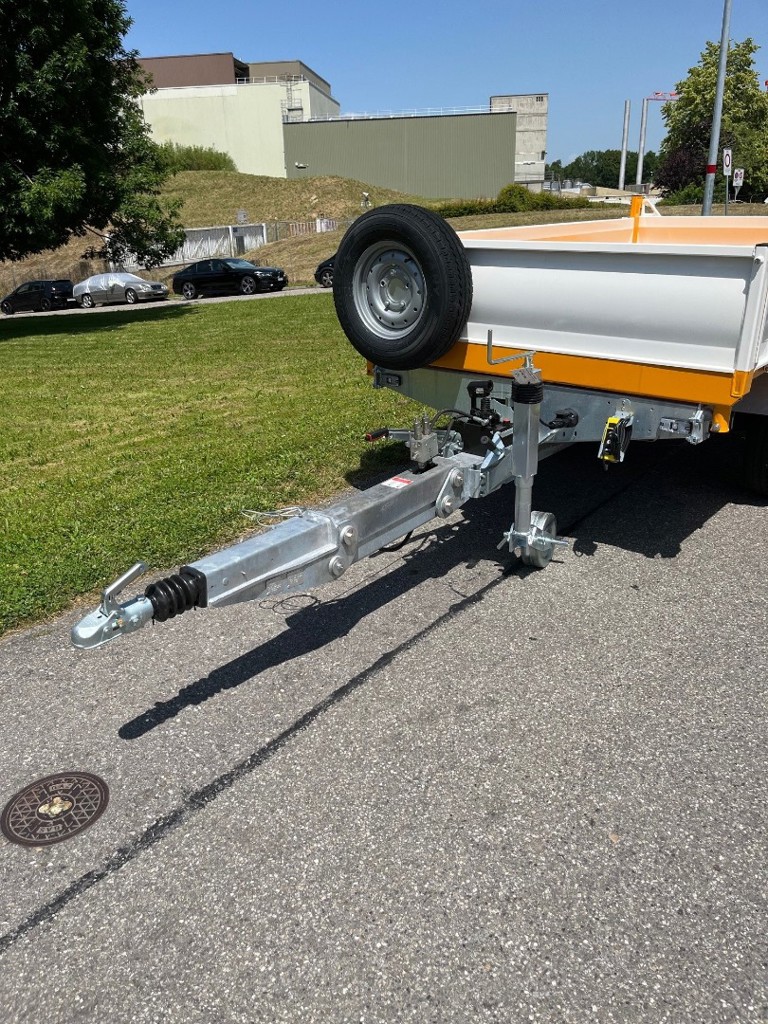 2d573c80-c0c5-44d3-89bb-a1b12b1b5665-RB35 6.png