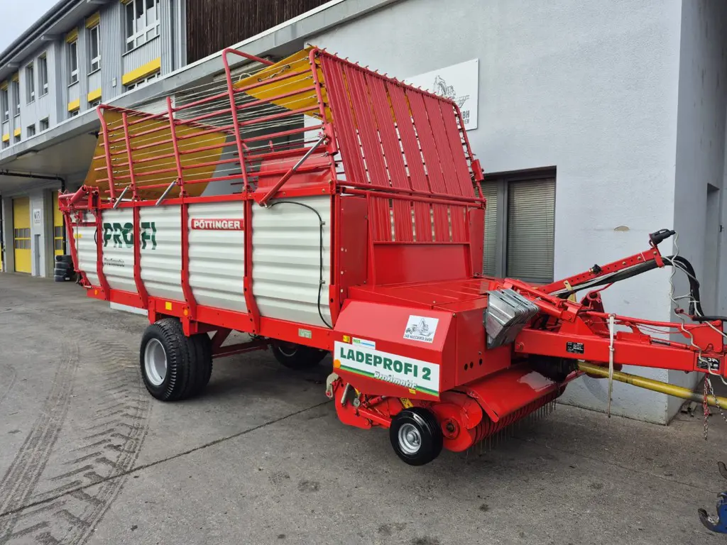 7de3c845-0086-4344-b97c-29496a3e11f9-Ladewagen Pöttinger Ladeprofi 2 LMB maschinen GmbH 3.jpg