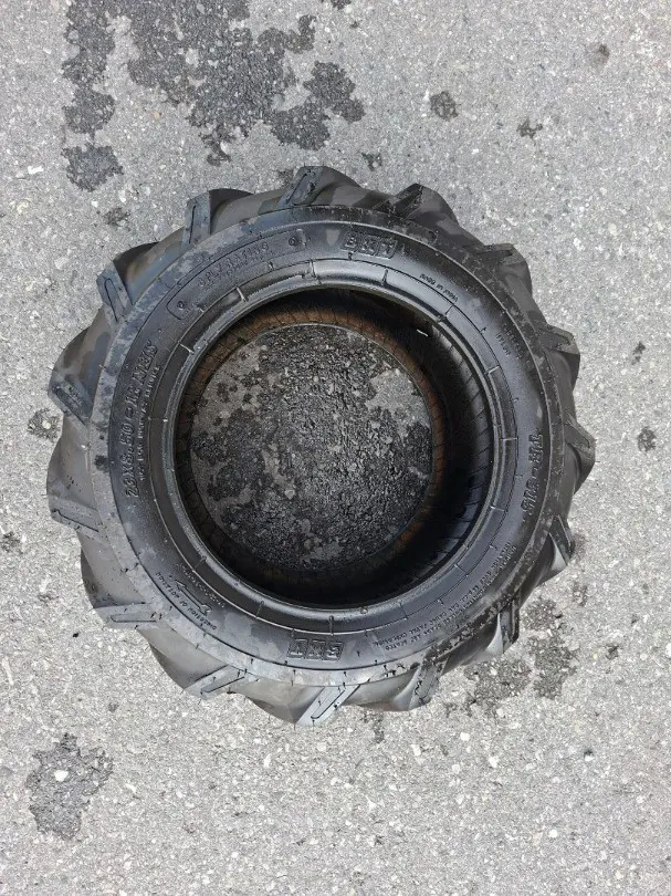 BKT 23x8.50-12 NHS