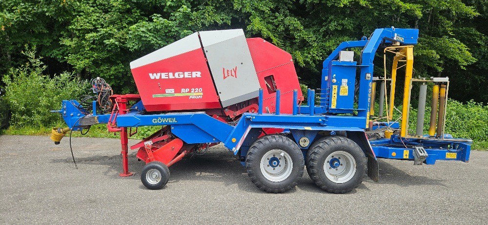 7a4394bd-886c-4e90-a89b-379bb76f89b4-Lely Göweil 220 Seite.jpg