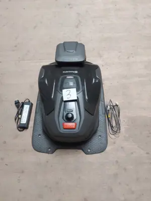 Husqvarna Automower 405XE NERA / 2025