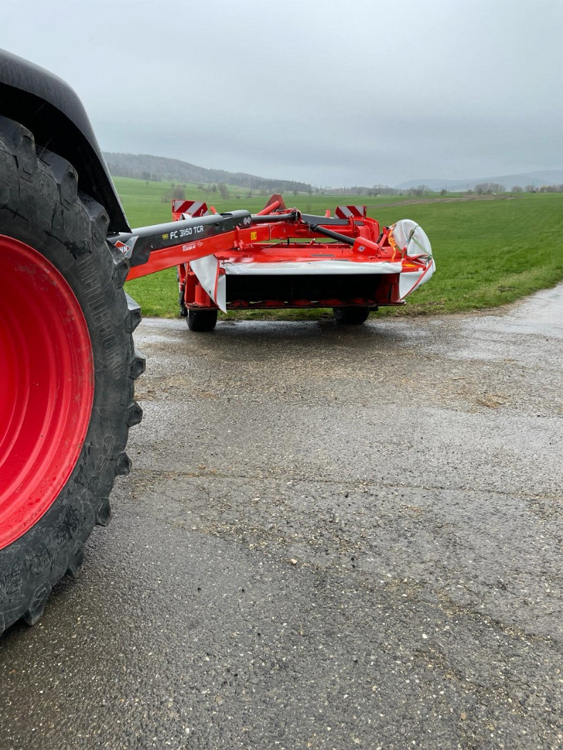 4d672265-d43b-4e15-8de3-2751373f701b-Kuhn Stierli (17).jpg