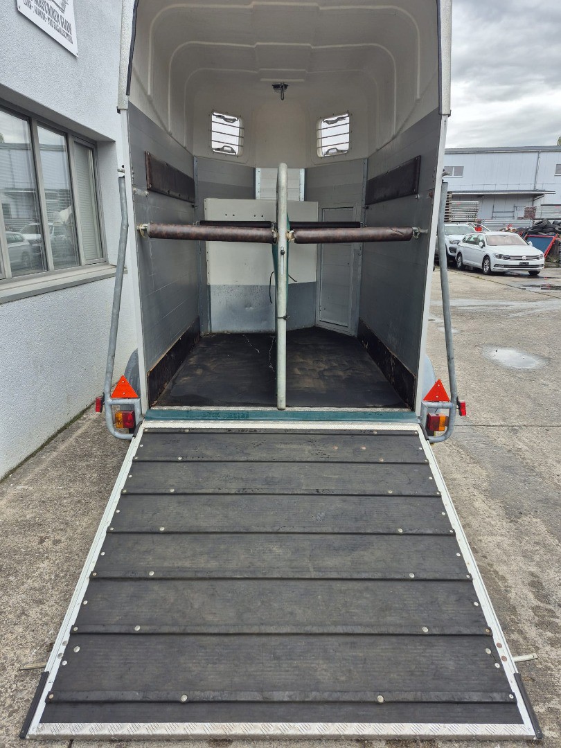 73b85b2a-1cf2-4726-a85c-f30b32fc89fb-Pferdeanhänger Pferdetransporter Daltec Carco 2 LMB Maschinen GmbH 6.jpg