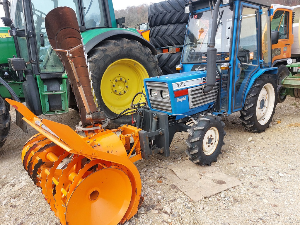 fdb179c8-1149-424a-9269-fdf243a83e0f-Iseki Bonny (8).jpg