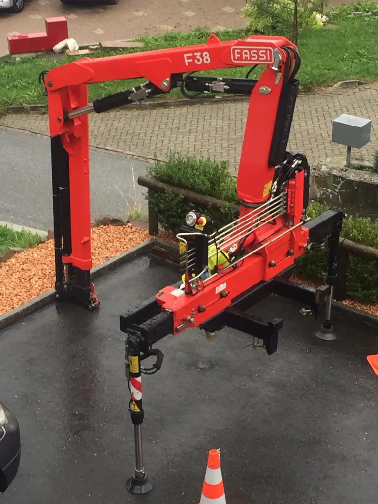 2b94c600-1872-41c5-9cef-a441f2154cbc-fassi5.jpg
