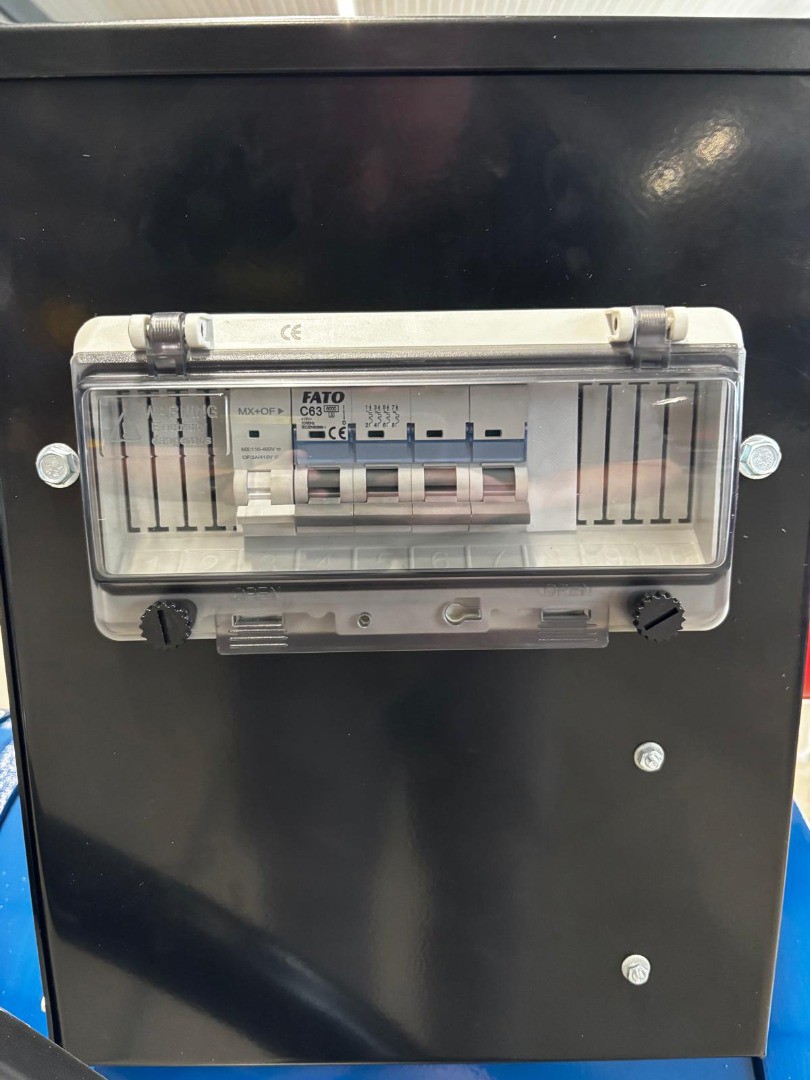 6e7207b4-0a02-4aad-b28a-ee752c28575d-WhatsApp Image 2025-10-14 at 14.03.16 (4).jpg