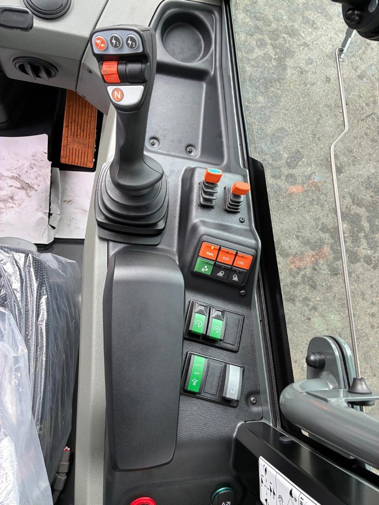 07926810-9d15-417c-9989-cf8e5a704bdf-WhatsApp Image 2025-11-25 at 11.08.52 (9).jpg