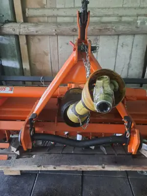Pegoraro LU 230 Klingenrotor Bodenfräse