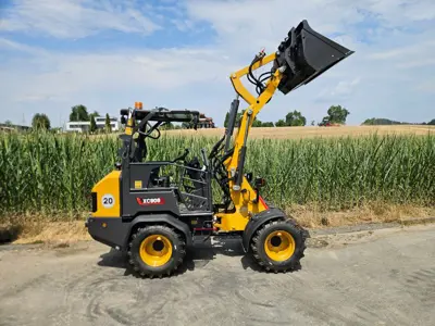 NEU! 2.8t Hoflader Kompakt Radlader XCMG XE908-HST mit 1800Kg Hubkraft!