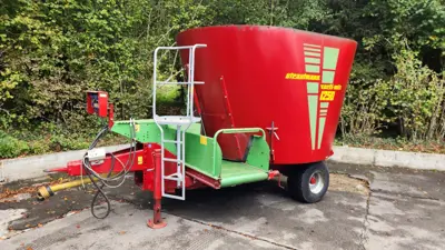 Futtermischwagen 10.5m3