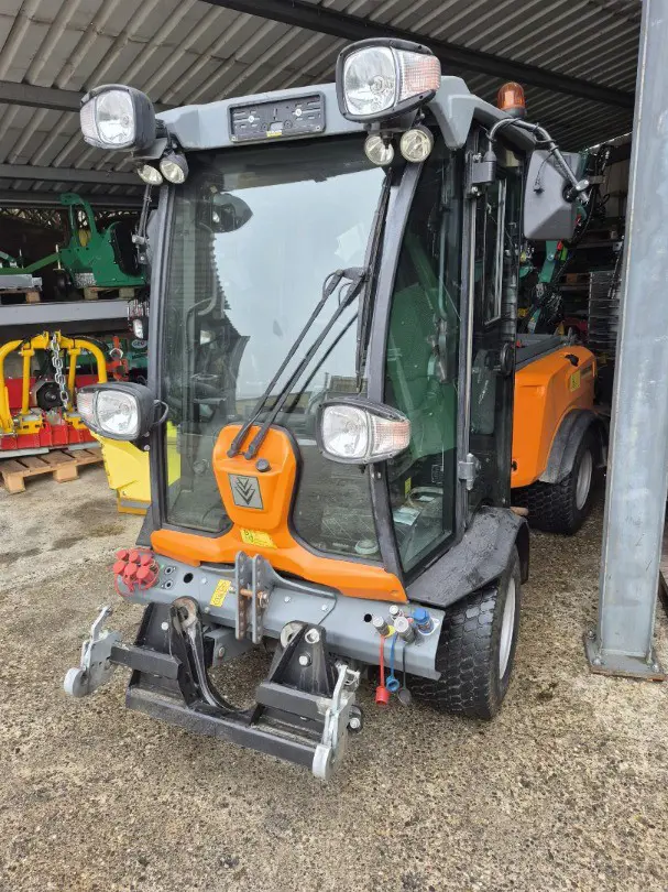 bf0019d9-4302-46e9-b049-696daa65b5cb-Occ. Kärcher MIC 70 2.jpg