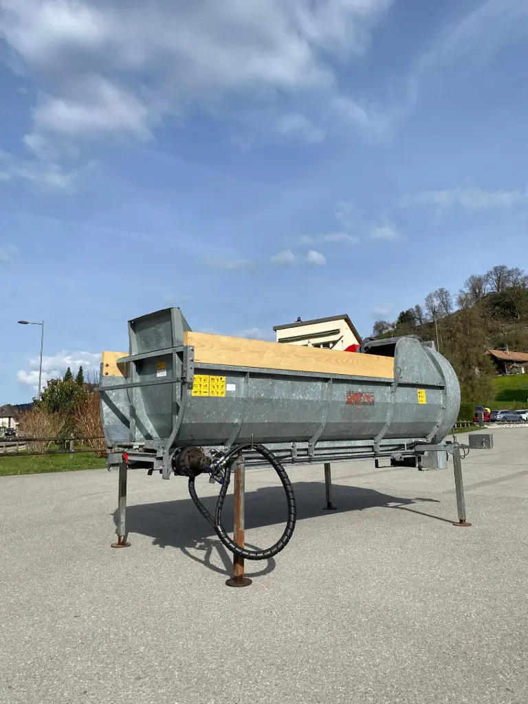 cd470dbc-1393-4f1b-800b-be7e8d4ddd55-WhatsApp Image 2026-04-10 at 11.jpg