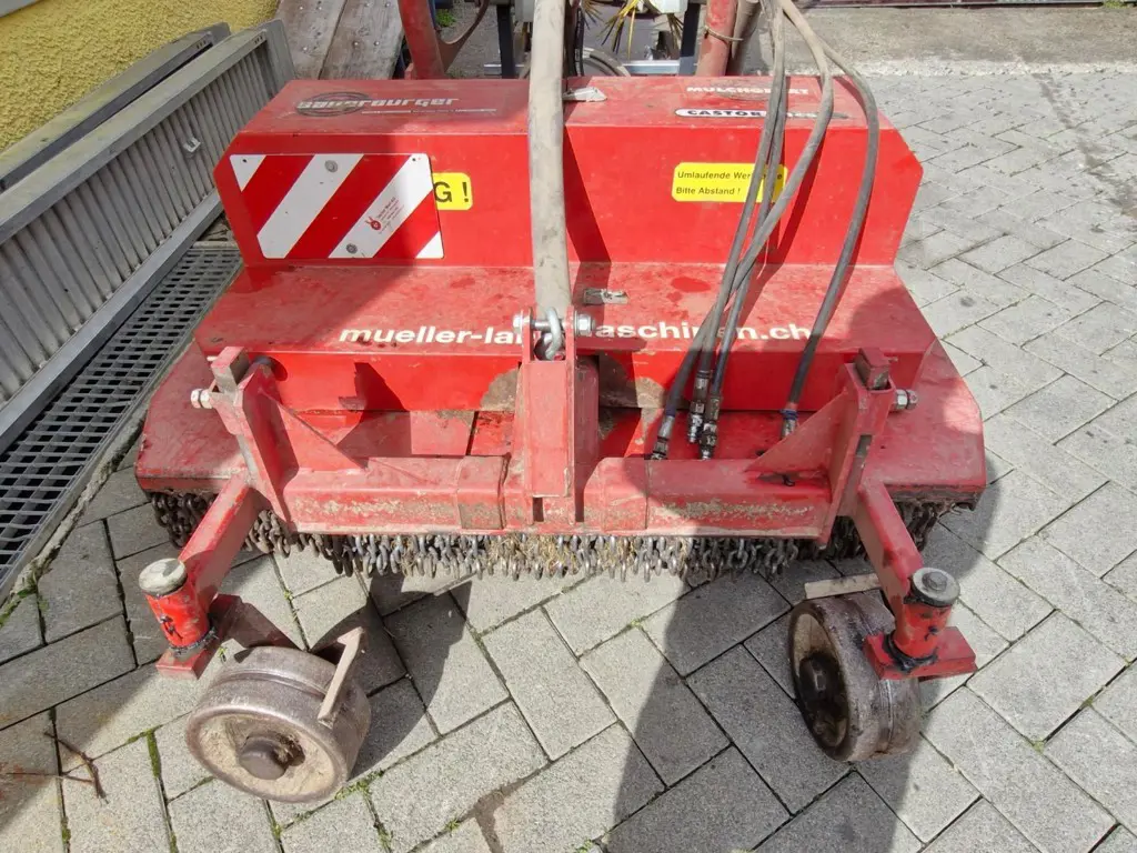 e232241e-3a72-4266-88be-90f59704fb5a-Occasion Mulcher Sauerburger 5.jpg