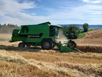 Mähdrescher Deutz Fahr 5665 Balance