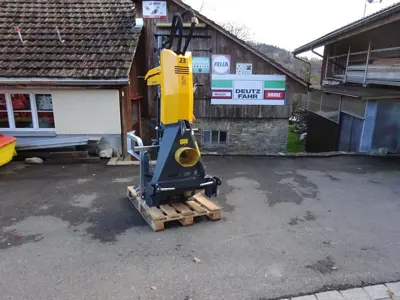 Holzspaltmaschine Uniforest Cd23 mit Stammheber