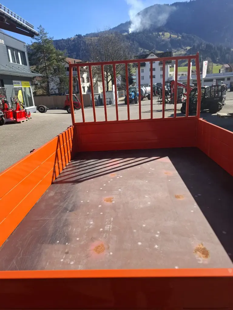 8b568534-654c-4af1-8a4c-b46711b4dca6-WhatsApp Image 2026-03-04 at 21.46.04 (5).jpg