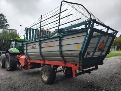 Ladewagen Mengele Garant 325