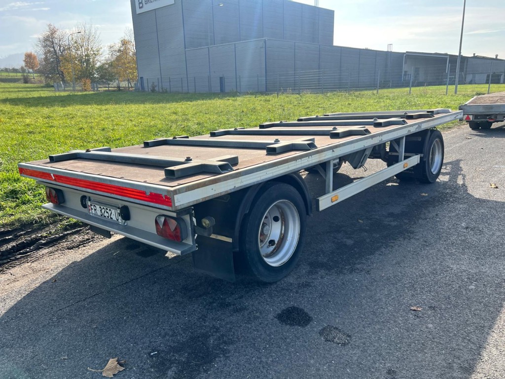 9b6d5eed-50be-4489-bfb1-d13647222c7f-Occ.17 Transportanhänger 11 to (2).jpg