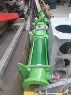 Pompe à vis