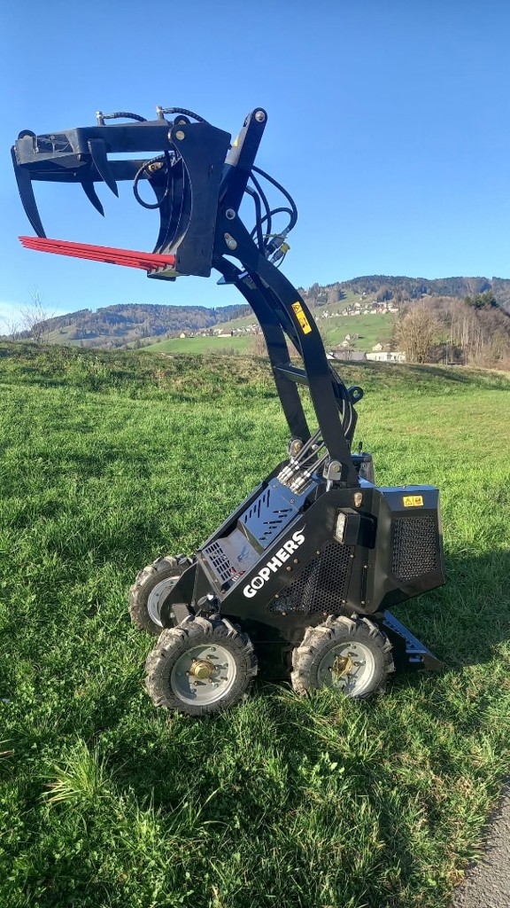 2bc3fd05-5a22-49ed-8be8-9bcda4b5b92e-WhatsApp Image 2025-03-12 at 08.41.59 (5).png