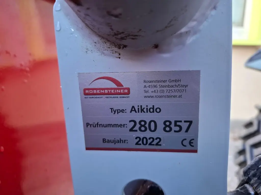 e24c3a49-428f-4c9d-a615-64a3ee7a7751-20260415_092316.jpg