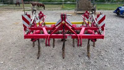 Déchaumeur Pöttinger Synkro 3020 Nova