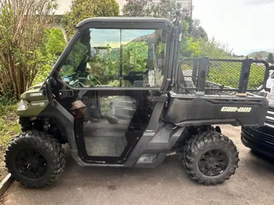 Can-Am Traxster HD 8