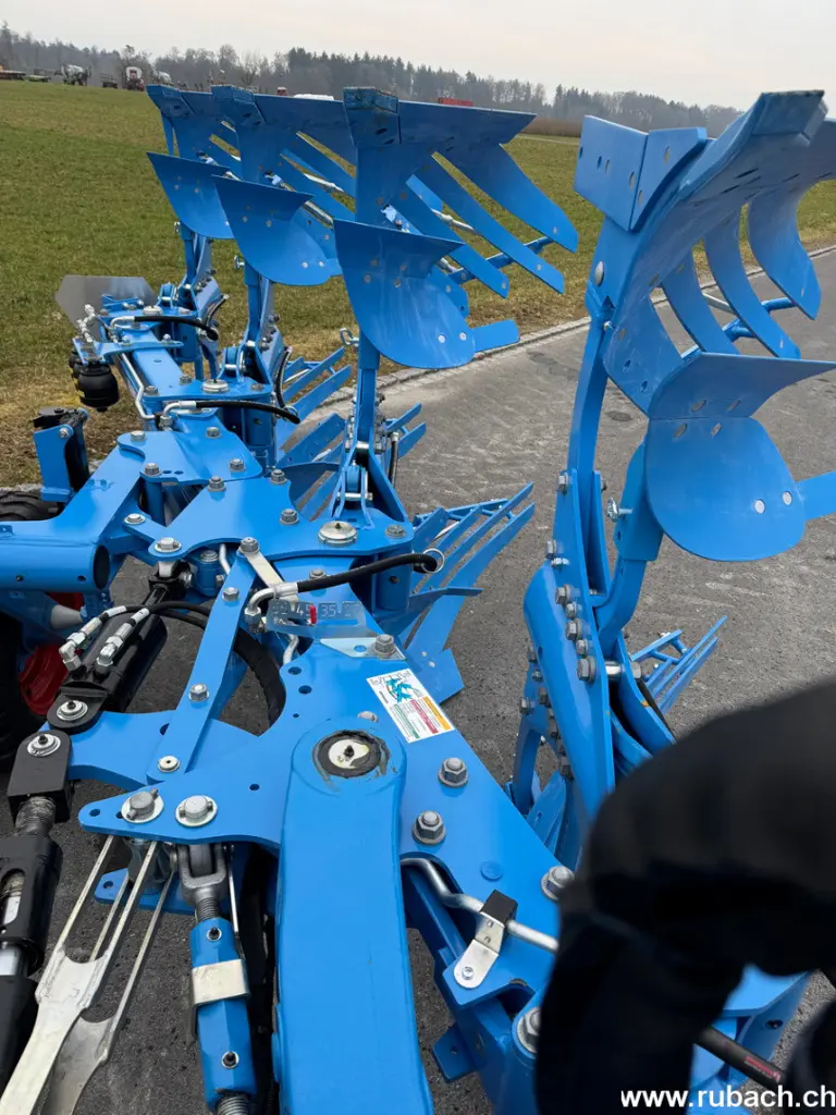 1144a40a-4f91-471a-8ea5-31de33264793-Juwel 7 MVU 4L-100-04.jpg