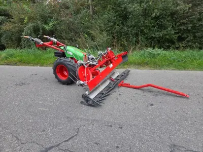 Motormäher Rapid 505 mit Bandeingrasung