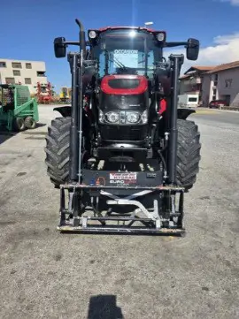 5666b70d-b61a-4f84-8dc9-6da8adee2364-case farmall 2.jpg