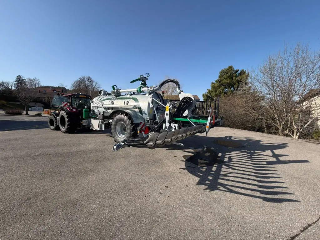 ef2da66f-0cc2-4dea-9483-597a2377a40b-Photo 04.03.26 15 28 38 (6).jpg