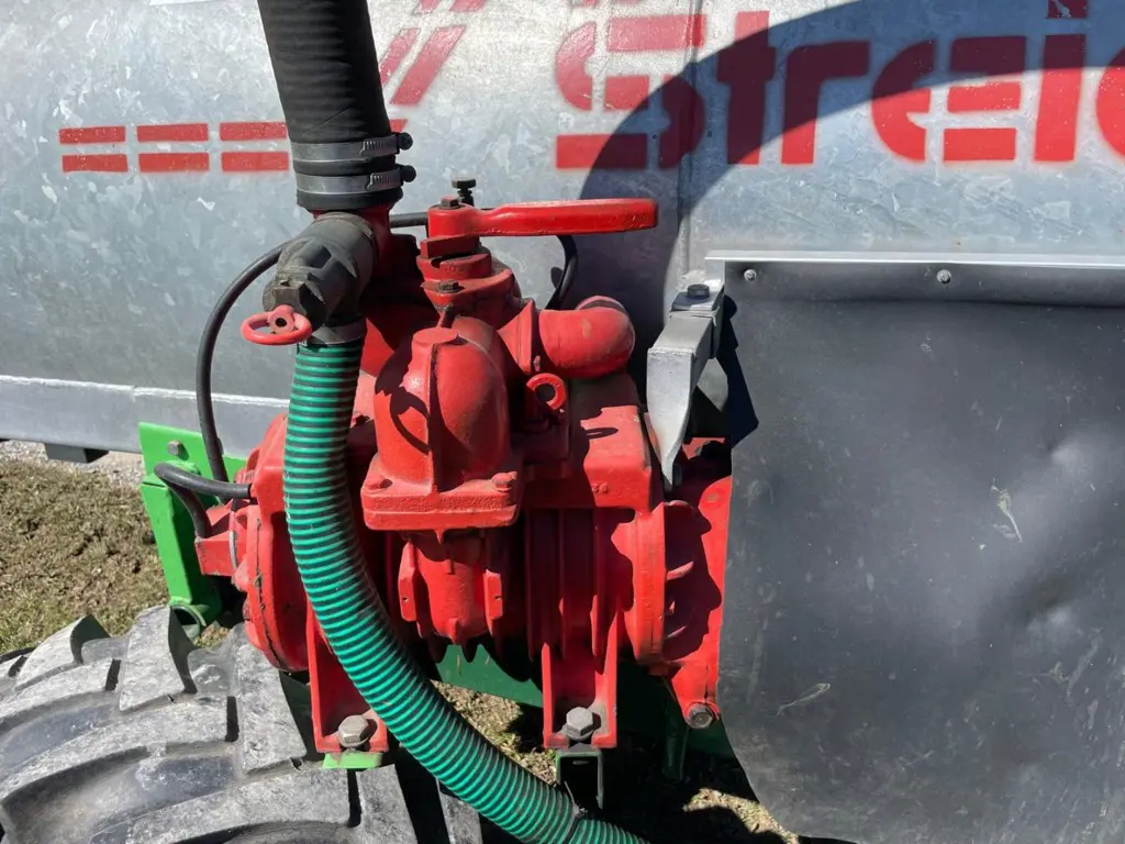 fb3e5726-99a0-4c02-9205-01e40750b128-WhatsApp Image 2026-04-05 at 12.00.24 (1).jpg