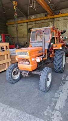 FIAT Traktor 450/8