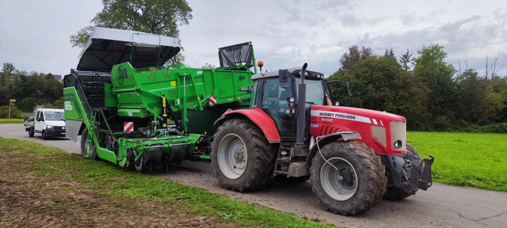 Kartoffelvollernter / Arracheuse à pommes-de-terre - AVR Spirit 7200 (193)