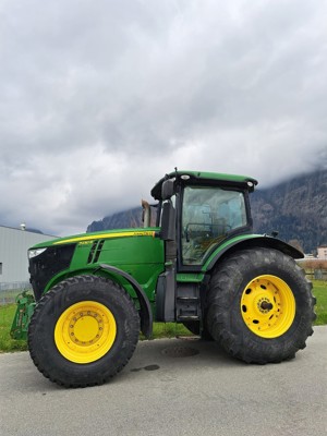 John Deere 7230R, Jg. 2012