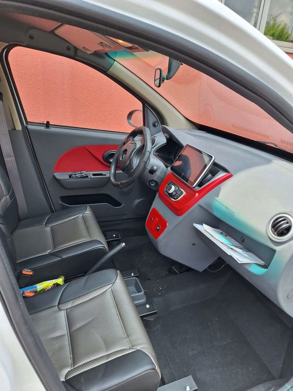 b0c18e02-5c4e-4580-9df8-68ef691dfaa4-WhatsApp Image 2024-06-04 at 14.31.34_b622222b.jpg