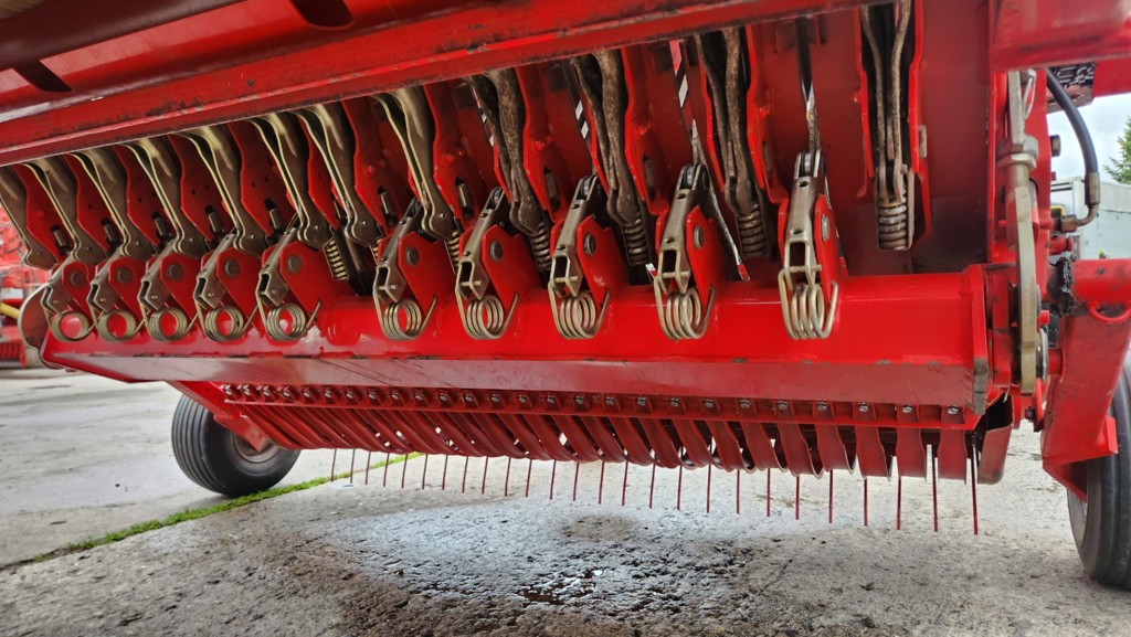 a1a855f7-2758-4645-82b3-b87682aa5690-Ladewagen Pöttinger Boss 2T LMB Maschinen GmbH 13.jpg