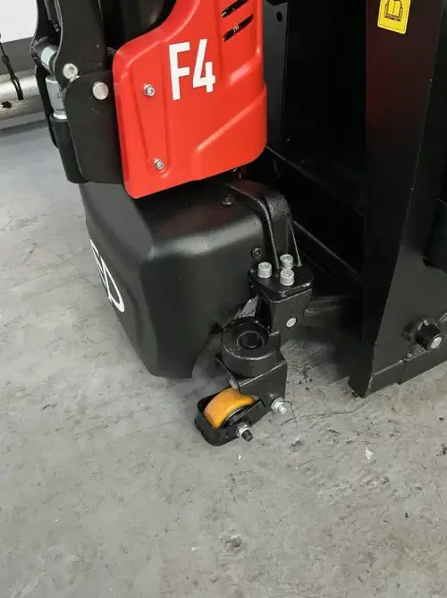 820feee2-0909-4e00-ac16-de1287f80cbd-