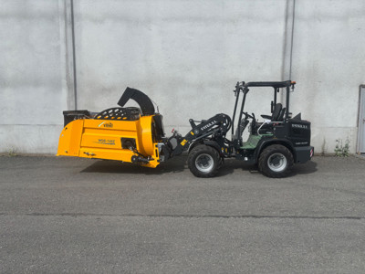 Einstreugerät  für den kleinen Lader