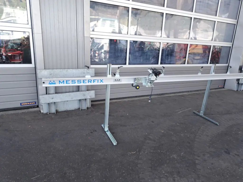 Messerfix 3.5m Neu, Demo und Occasion