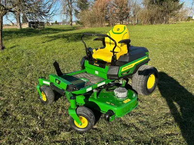 John Deere Z370R, Electric Akku, mit 122cm Mähwerk